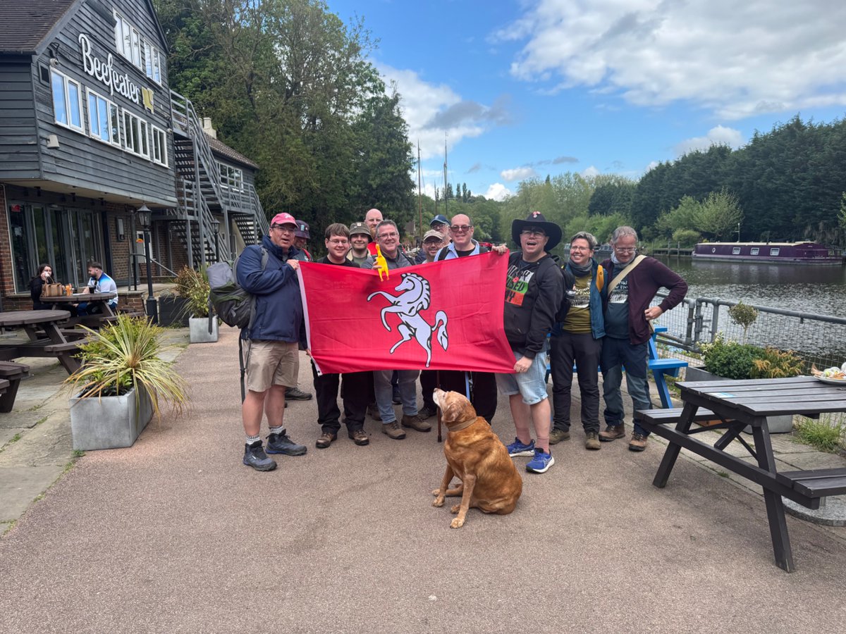 Mission completed! 20.5km along the river Medway. Many pillboxes visited. Many tired and achy feet! Thanks to those who sponsored us, if you haven’t then there is still time. Please do here justgiving.com/page/kentbuffs… <a href="/almurray/">Al Murray 🇺🇦</a>  <a href="/bomber_ant/">Ant Bomber Brentnall</a> <a href="/FinleysTouch/">Finleys Touch 💚</a>