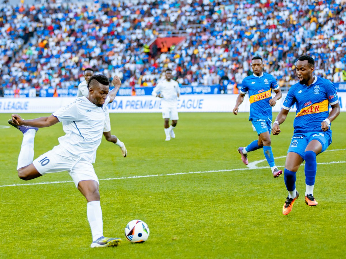 JeanJulesUwiman's tweet photo. #FERWAFAPeaceCup2025
#APRRAY
APR FC 2-0 Rayon Sports
⚽Ouattara 4'
⚽Mugisha Gilbert 29'
✅Ku nshuro ya 14 APR FC itwaye #PeaceCup.
✅Ku nshuro ya gatatu igitwaye Rayon Sports, byaherukaga 2010.
@ktradiorw https://t.co/KkRtdkgJfT