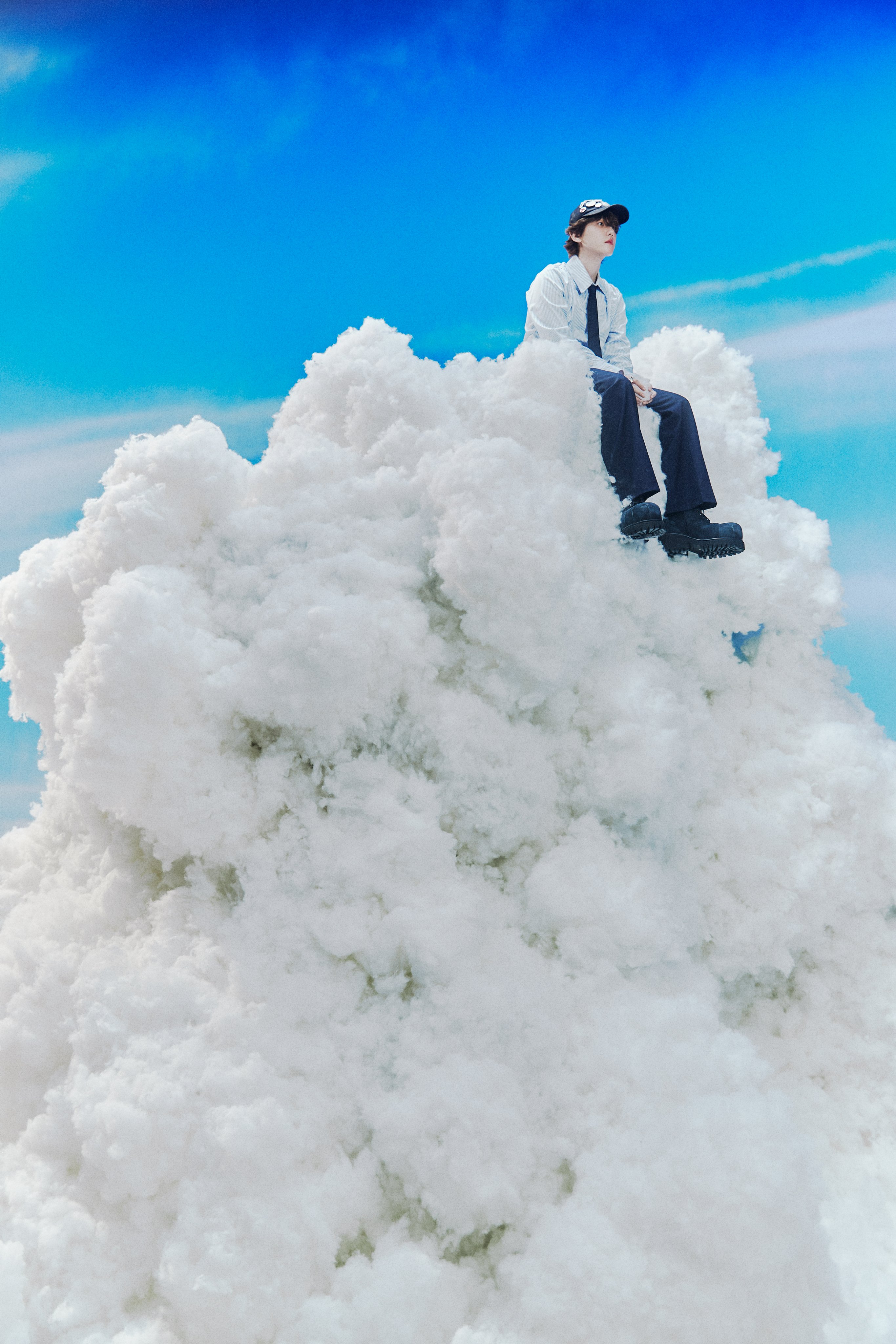 GqHrtmSawAA_Ibe.jpg:orig