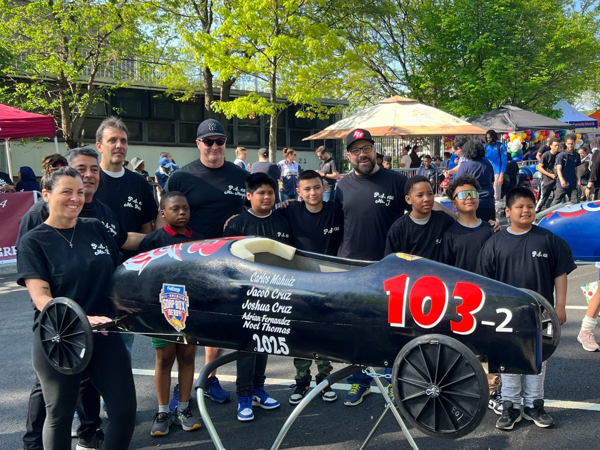 ps103x's tweet photo. Huge congratulations to the incredible students and staff of PS 103 for racing to 2nd place in the D11 Soap Box Derby — in just their 2nd year competing! 🏁🚗💨 #PS103Pride #SoapBoxDerby #District11 @cristinevaughan @DepSupPerez @bronxbp @ClaudineConover https://t.co/yGIhMgqllD