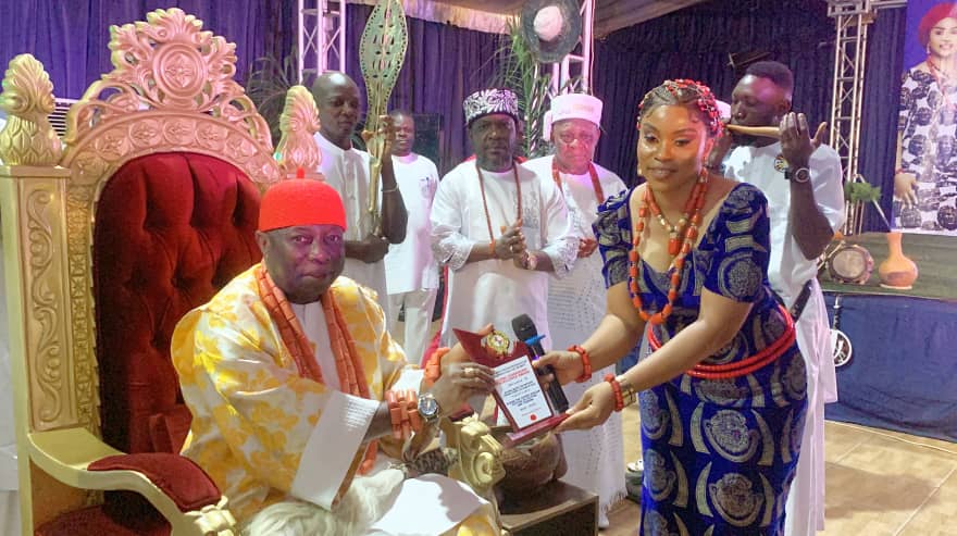 Asagba Prof. Epiphany Azinge, SAN. receives Royal Leadership Excellence Award from the Chybee Entrepreneurship Foundation for Women.