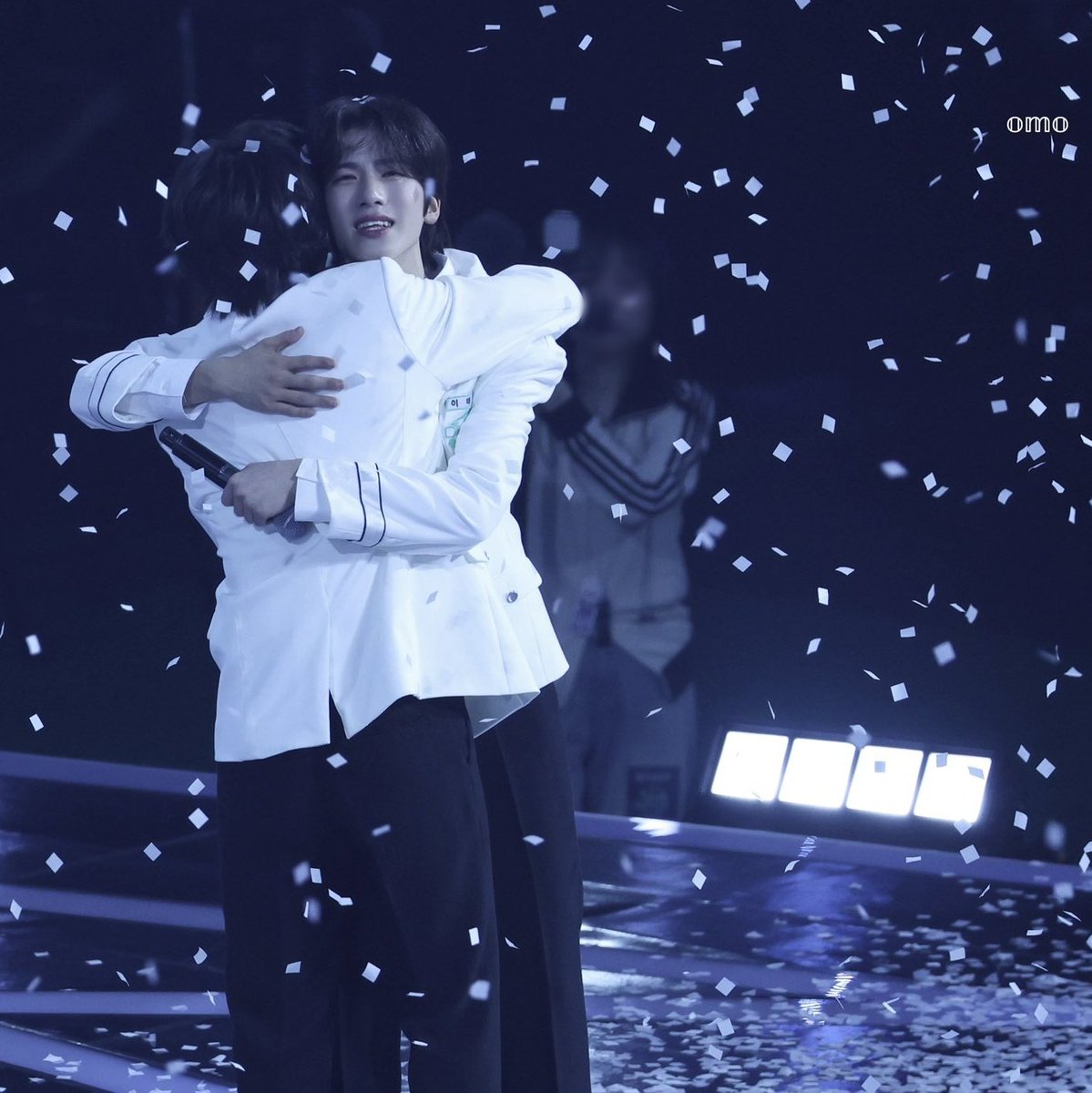 leetaegone's tweet photo. speechless, my taesez https://t.co/SQmwnh4fGH