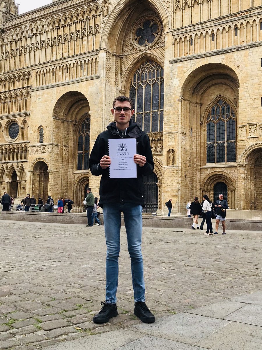OliverJCastle's tweet image. Earlier this week I submitted my dissertation for @LincsJournalism @unilincoln.
I studied factors influencing people’s podcast listening habits.
I really enjoyed this study and I’m really grateful to everyone who supported me along the way.
#dissertation #university #podcast