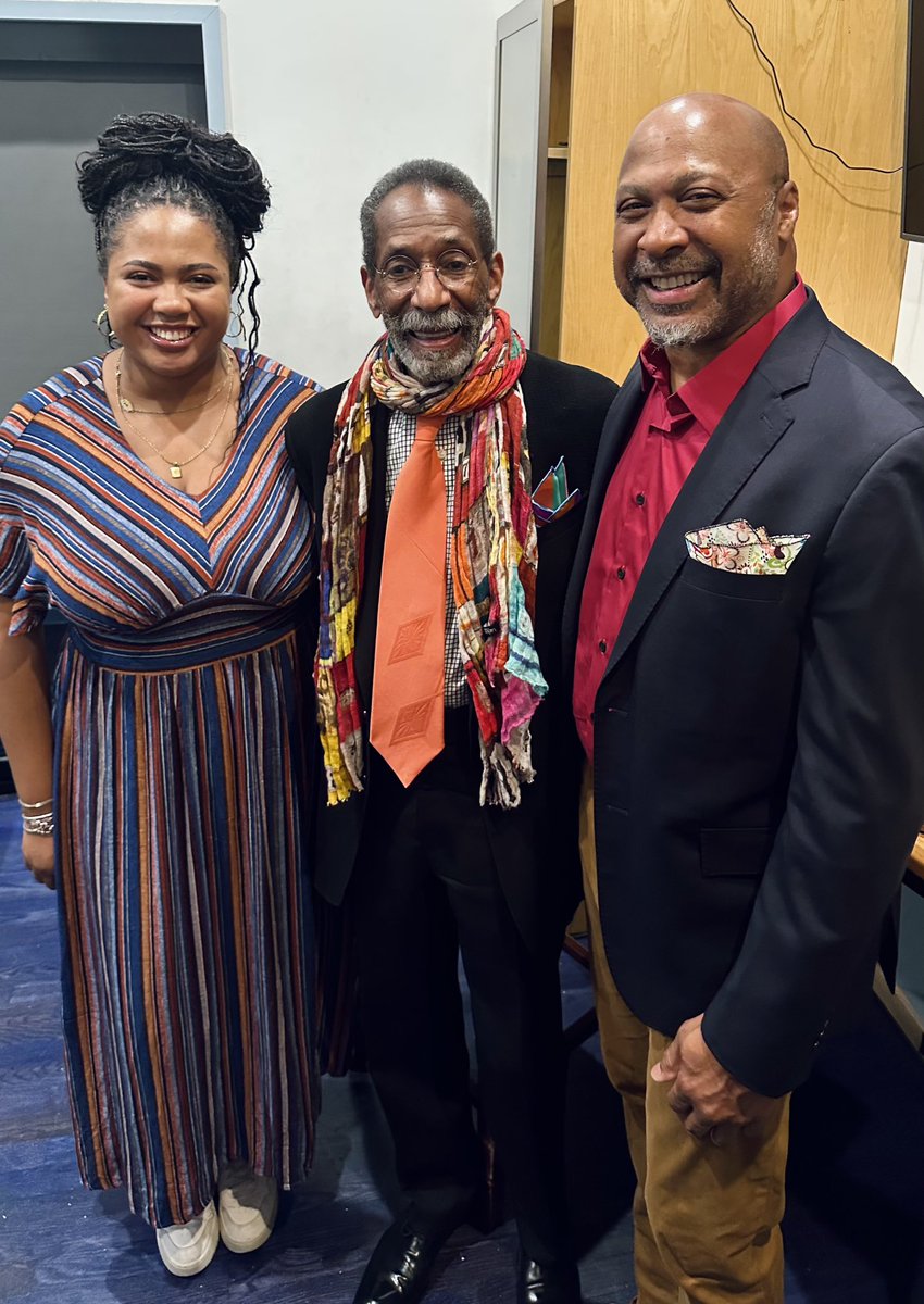 Ron Blake (@ronblakemusic) on Twitter photo Sending Best Wishes for a Happy, Healthy 88th Birthday to you, Sir <a href="/RonCarterBass/">Ron Carter</a>. Love you.
#CarryOn Sending Best Wishes for a Happy, Healthy 88th Birthday to you, Sir <a href="/RonCarterBass/">Ron Carter</a>. Love you.
#CarryOn