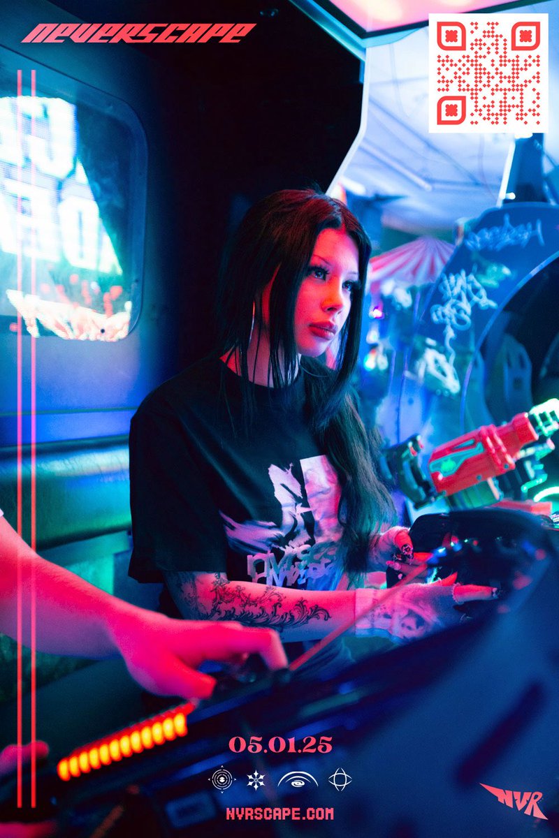 Deerhunter Tees available now online
nvrscape.com
Printed in Chicago , ready to ship