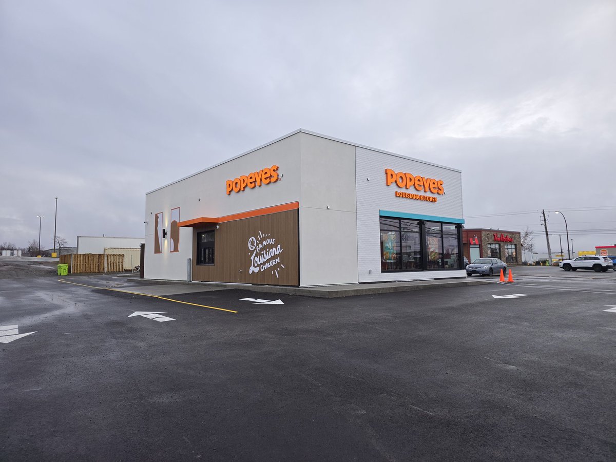 frankiemacd's tweet image. Popeyes chicken on Welton Street in Sydney Nova Scotia is officially opening on Monday may 5, 2025.

Frankie MacDonald