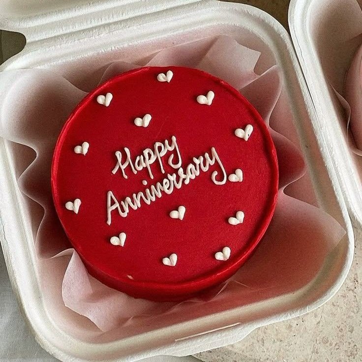 ⠀⠀⠀
⠀⠀————⠀ ¡Feliz, muy feliz mesario, mi amor!
⠀⠀⠀⠀⠀