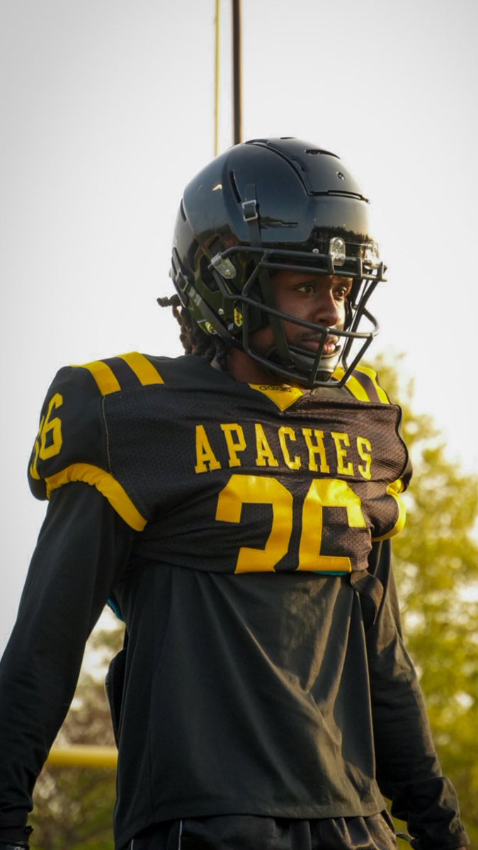 JUCO ATHLETE LOOKING FOR A NEW HOME
Recruitment Open ! I graduate in December and am looking for a JUCO to play for this fall.
DM for film + transcripts. I’m hungry and ready to work.
#JUCOFootball #JUCORecruiting #TransferPortal