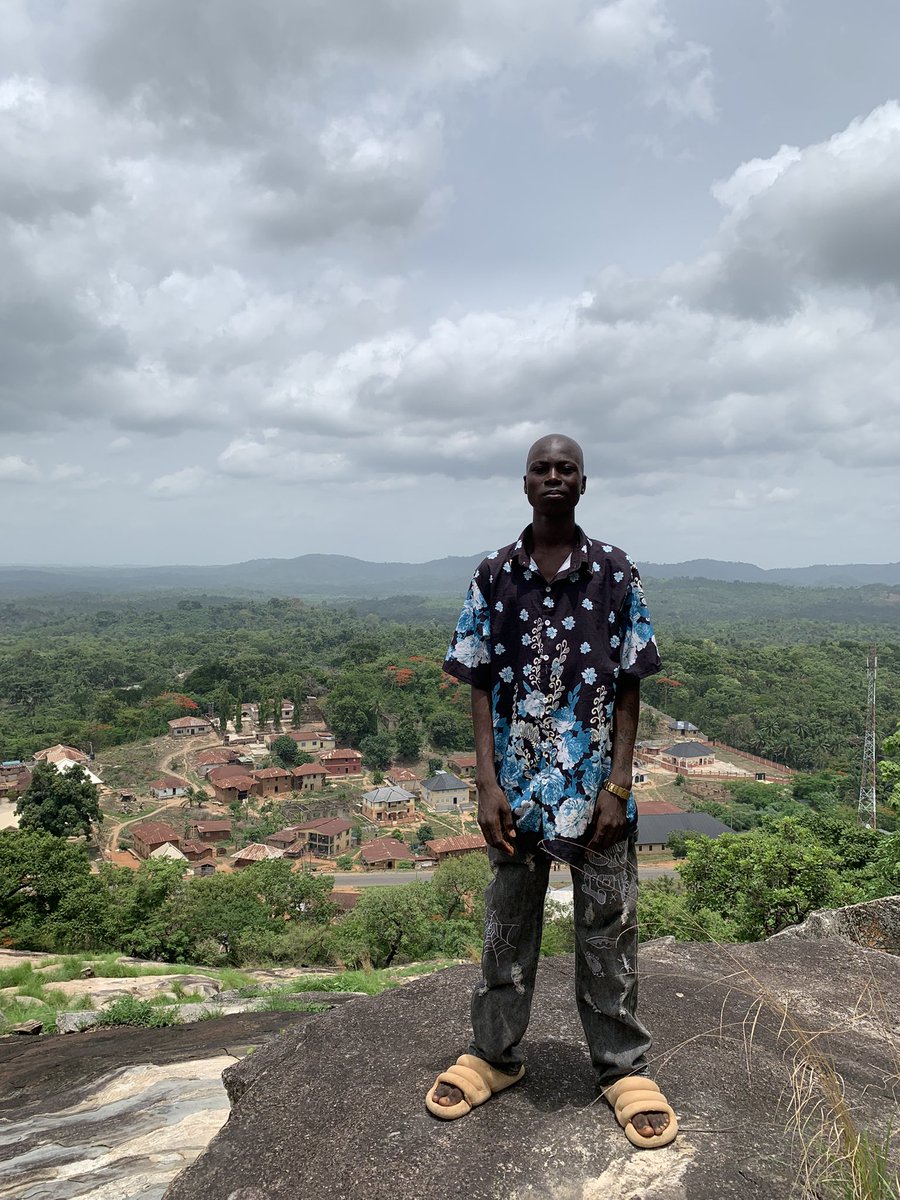 akokoedotv's tweet photo. Welcome To Okpe Kingdom.
Okpe kingdom is a beautiful community with allot of tourist attractions, One of the most peaceful community in Akoko-Edo
We Couldn’t Climb To The Top Of The Hills Oh, Only Okpe People Knows Why #AkokoEdo #Okpe #Okpekingdom #Edo #Tourokpe #Tourakokoedo https://t.co/PT4c1Fmt5c