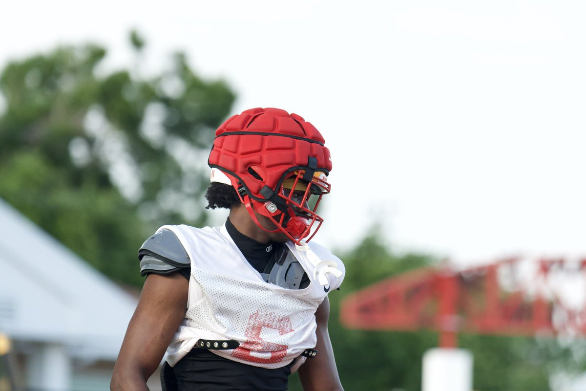 Week 1 down♥️💛 <a href="/CCCMaraudersFB/">CCC Marauders Football</a> <a href="/CCCMarauders/">Marauder Athletics</a> <a href="/PinellasHSMedia/">Pinellas Highschool Media Group</a>
