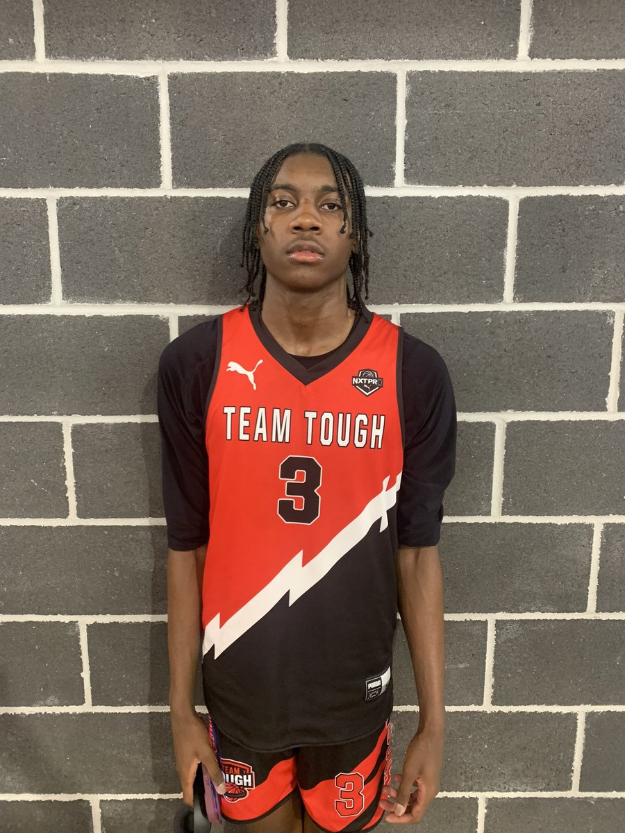 Roebi (@thehoopfeign) on Twitter photo Nylan Rush of Team Tough 16u showcased his overall scoring ability in a win over SelfMade Ballers 16u. He got to the lane for crafty finishes, free throws and hit a couple of jumpers in the 61-50 victory
<a href="/NxtProHoops/">NXTPRO Hoops</a> Nylan Rush of Team Tough 16u showcased his overall scoring ability in a win over SelfMade Ballers 16u. He got to the lane for crafty finishes, free throws and hit a couple of jumpers in the 61-50 victory
<a href="/NxtProHoops/">NXTPRO Hoops</a>