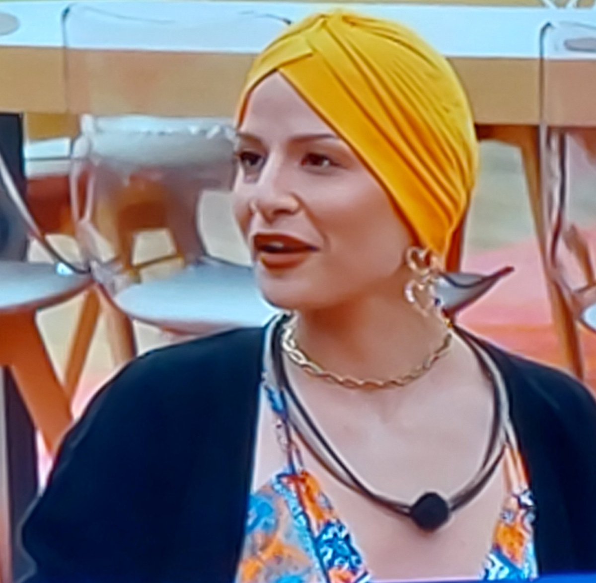 Queenakii_'s tweet photo. Προσπαθώ να μην κάνω ποστ γτ λέω η κόρη της είναι 16 και λογικά τα βλέπει..  μετά σκέφτομαι ο τι την έχει για μανα 24/7 😵‍💫
#bbgr #BigBrotherGR https://t.co/Zp82rzDYuw