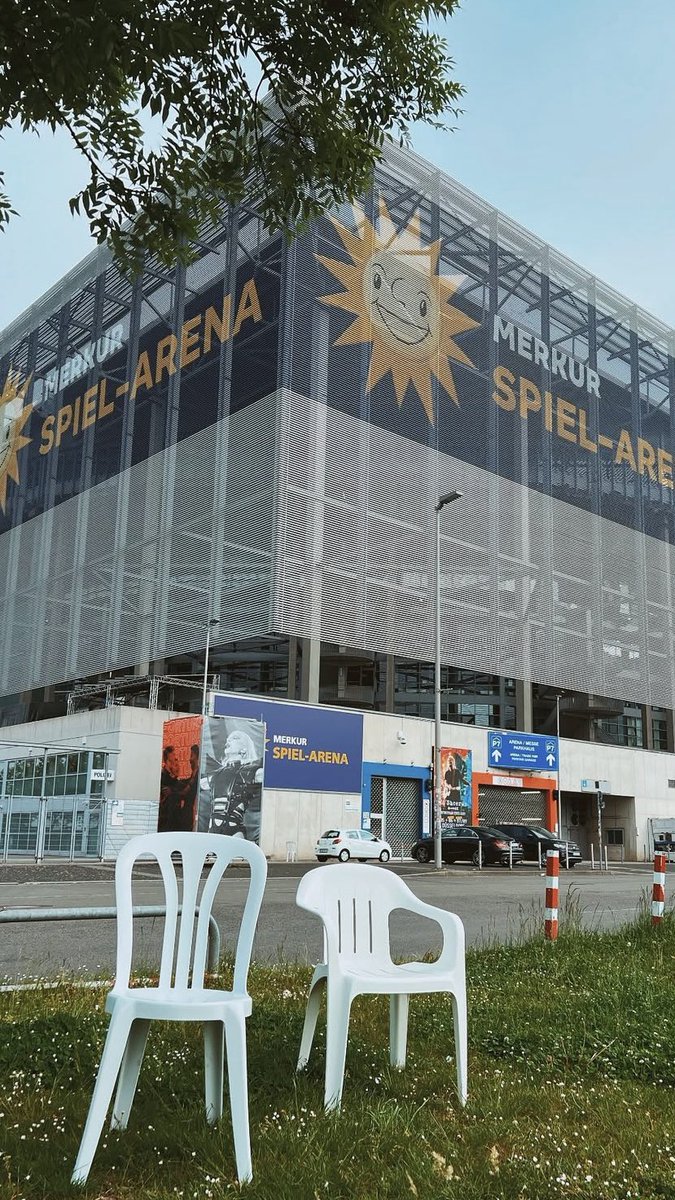 AccessBadBunny's tweet photo. 📍 Spiel-Arena, Germany 🇩🇪 

BAD BUNNY IS COMING https://t.co/th6xlBeUf7