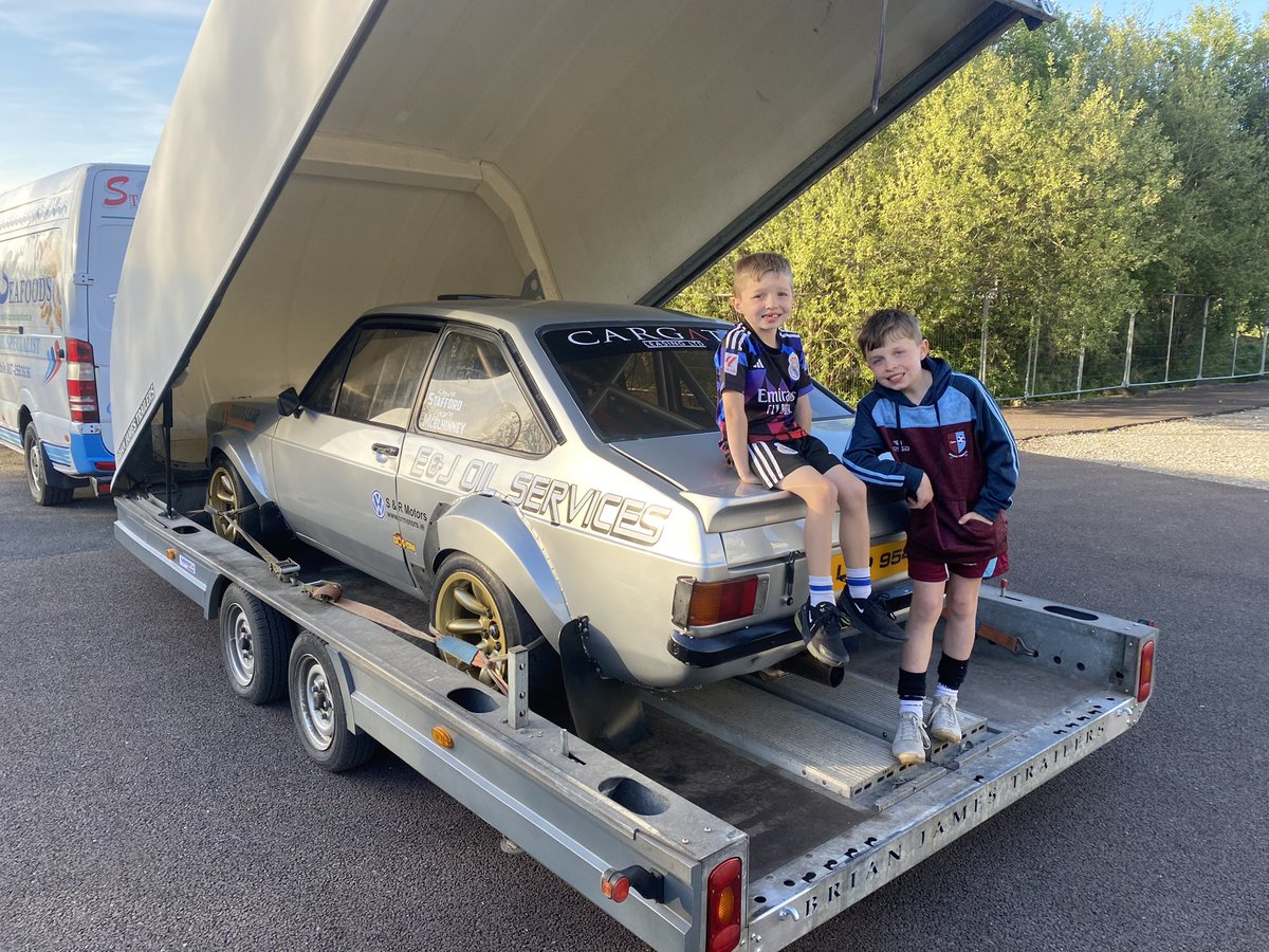 Looking forward to going driving again in the Enniskillen Motor Club May Day Rally tomorrow..! 

Jason Quigley in the navigators seat on his 1st ever event.. 👌

Best of luck to all competing 🤝
