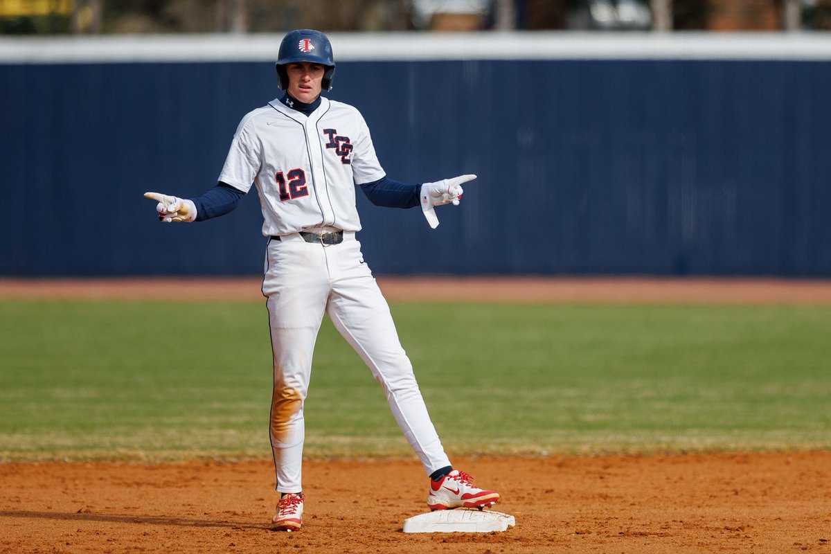 JarrettM_12's tweet image. Sophomore Season 2025
GP 39 in LF/3B
.333 BA
33 Runs
34 Hits
18 RBIs
5 Doubles
2 Triples
.435 OBP
.979 Field %
2 Double plays in LF
#RollTribe
@LetsGoICC_BSB
@CoachRickColli1
@collinmc14
@BMC_BSB
@tclarkbmc
@TheBurgbball