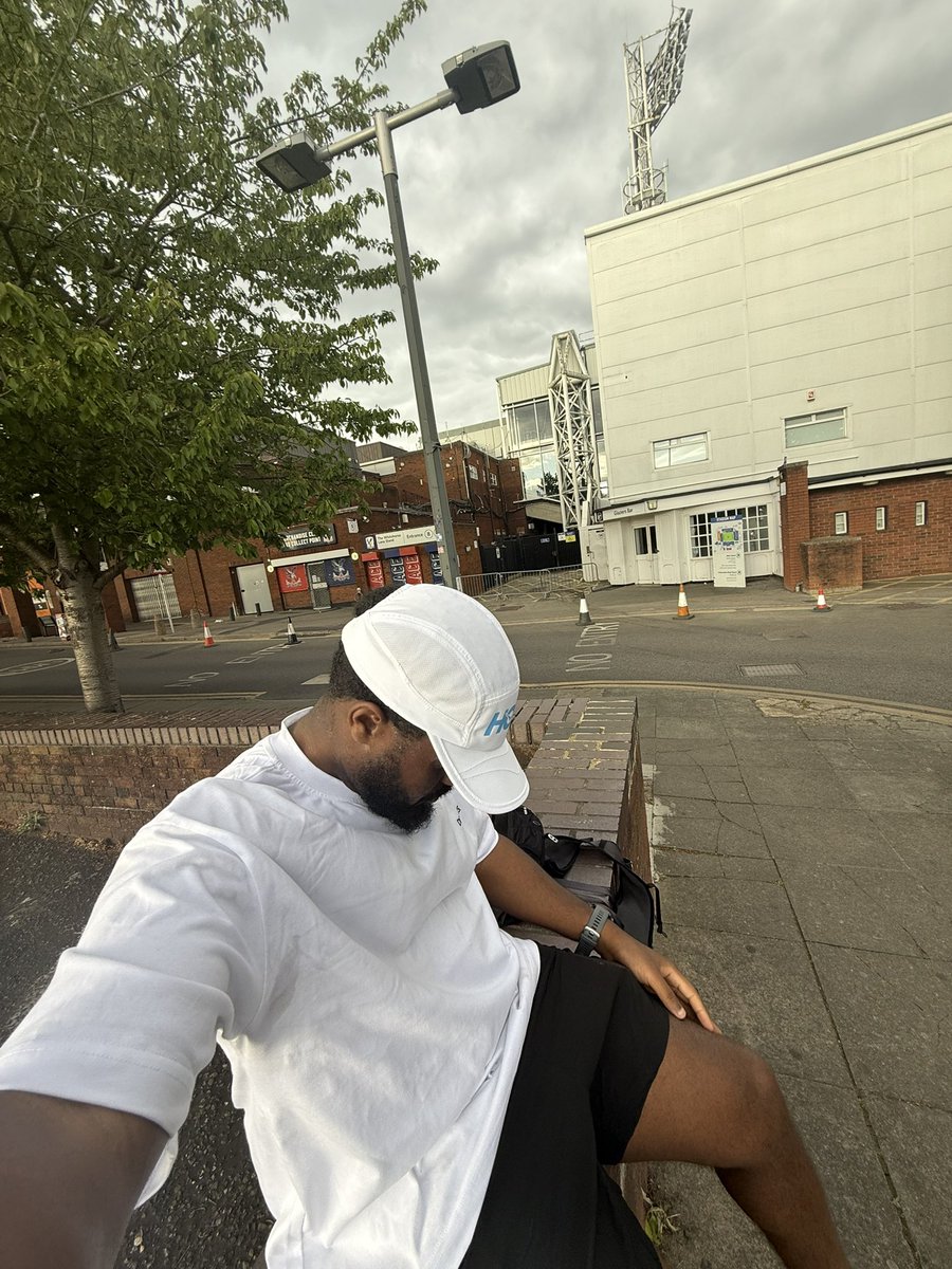 Ran every PL stadium in London today✅📈