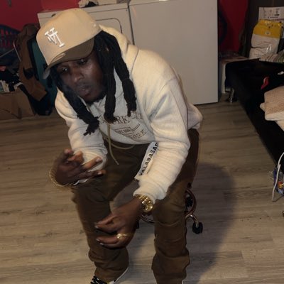 Ktque3's tweet photo. #NewProfilePic https://t.co/4ALQhZEROL