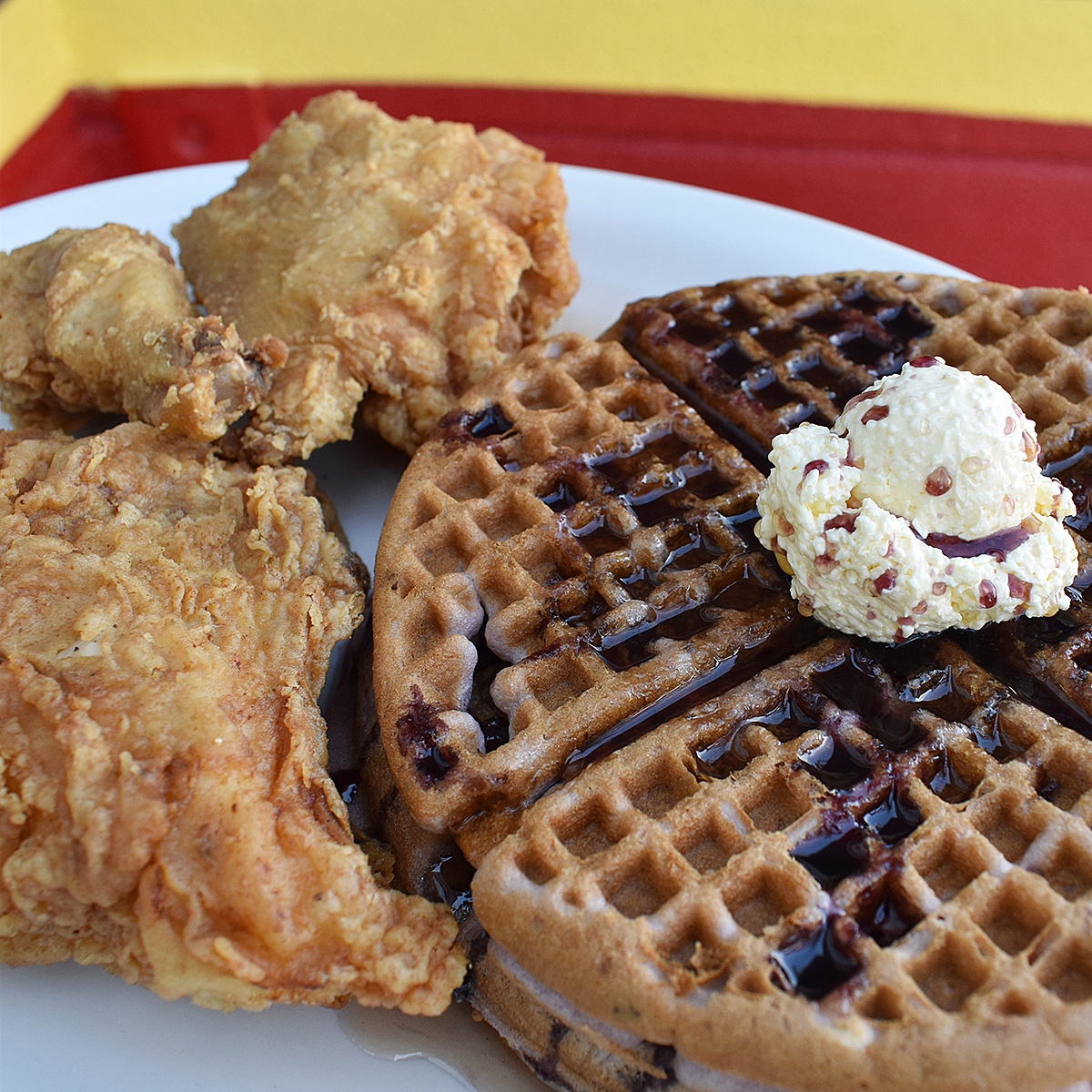 Lookin’ for waffles with serious flavor? Mr. C’s got you! Whether you’re team Red Velvet, Cinnamon Swirl, or Blueberry Bliss, we’re serving up golden, fluffy waffles that bring that extra punch of sweetness you didn’t know you needed 🧇✨