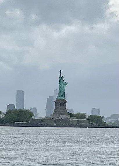 Matthew Levey (@levey_matt48204) on Twitter photo Two pics, Start/Finish of the #fiveborobiketour with <a href="/IntandemBike/">Intandem Bike</a>. Ride was wonderful. As was the view, heading back to Manhattan. Two pics, Start/Finish of the #fiveborobiketour with <a href="/IntandemBike/">Intandem Bike</a>. Ride was wonderful. As was the view, heading back to Manhattan.