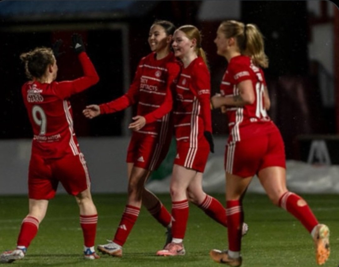 nickbrown_books's tweet image. Hamilton 6-0 St Johnstone 

Goals from... 
@JosephineGiard (2)
@melissaR2910 
@ChloeMuir17 
Sophie Townsley 
Eryn Brown 

2 games left, 1 win needed 🏆

@accieswfc @AcciesFans @HalcyonPublish1 @Since71Blog #SWPL #SWPL2 #Hamilton