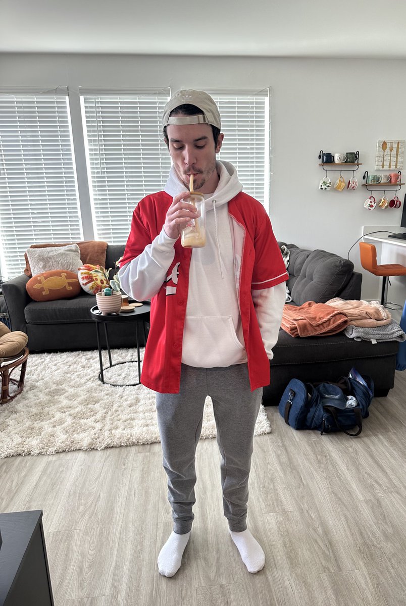 🎉It's my Birthday 🎉

Turned 25 and headed to a Reds game today with my gf!