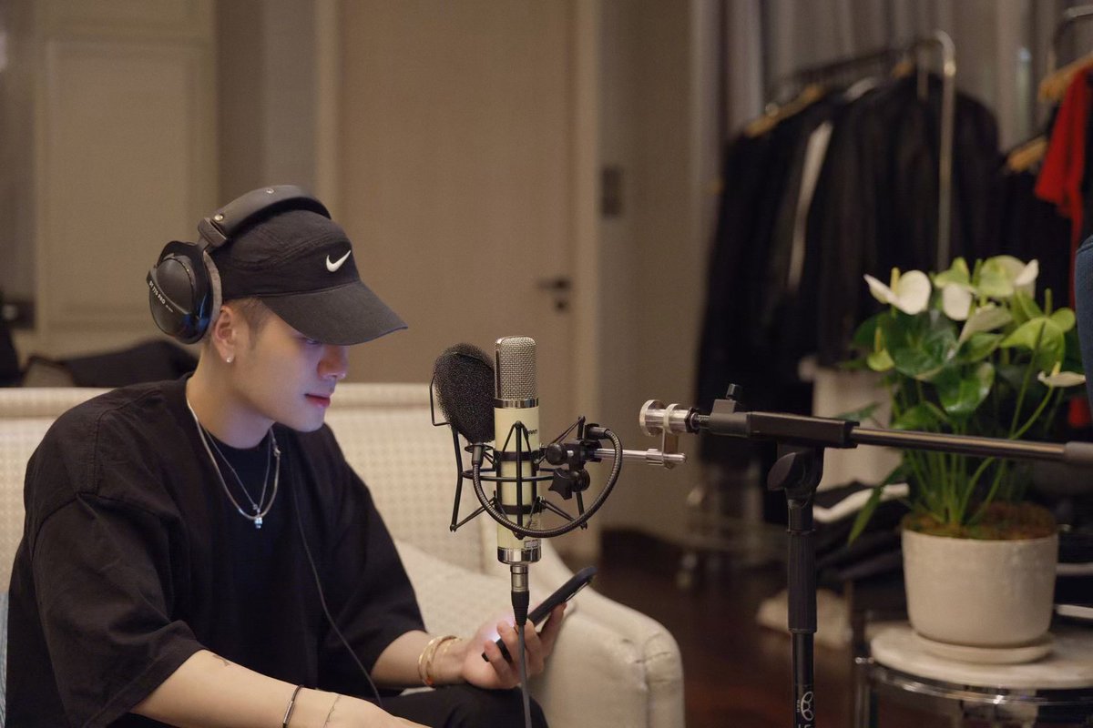 TEAM WANG records tweet media