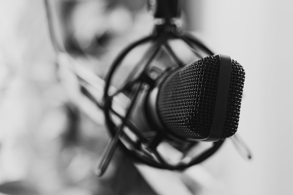 surryanih's tweet photo. 🎙️ Ready to dive into the world of podcasts? 🎧 Which podcast episode inspired you the most recently? Share your favorites below! Let's spark some recommendations and share the audio love! 🌟 #Podcaster #PodcastRecommendations #AudioInspiration 💬 https://t.co/m04NOoEeiQ