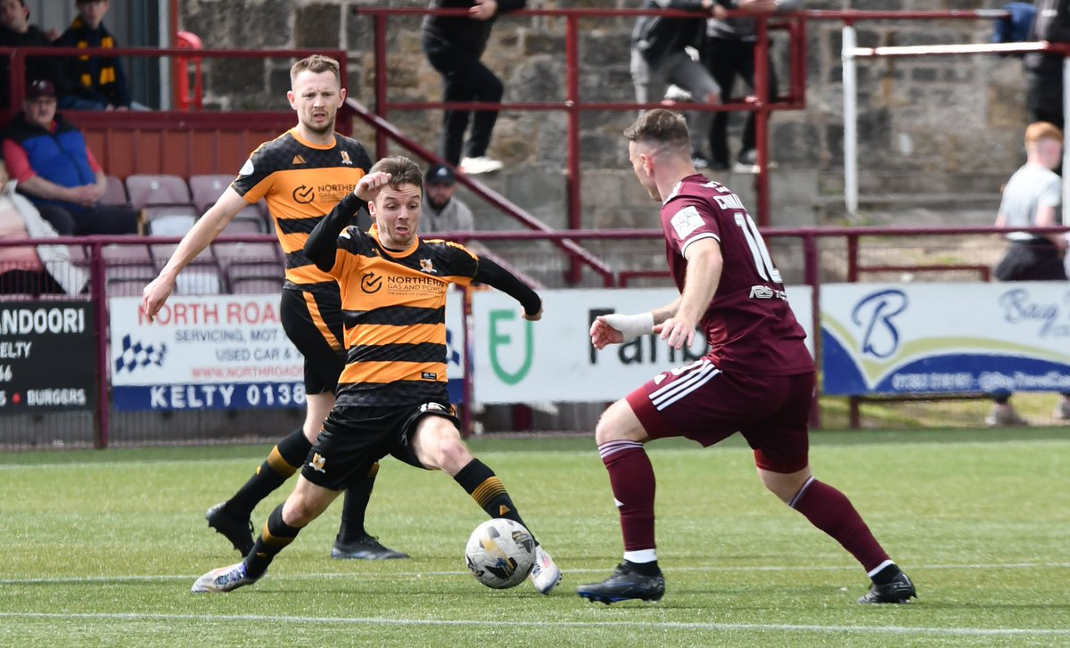 David Glencross (@dgxwasp) on Twitter photo Pictures from yesterday's <a href="/WilliamHill/">William Hill</a> League 1 match between <a href="/KeltyHeartsFC/">Kelty Hearts Football Club 🇱🇻</a> <a href="/AlloaAthleticFC/">Alloa Athletic FC</a> now up on flickr. flickr.com/photos/alloa_f… Pictures from yesterday's <a href="/WilliamHill/">William Hill</a> League 1 match between <a href="/KeltyHeartsFC/">Kelty Hearts Football Club 🇱🇻</a> <a href="/AlloaAthleticFC/">Alloa Athletic FC</a> now up on flickr. flickr.com/photos/alloa_f…