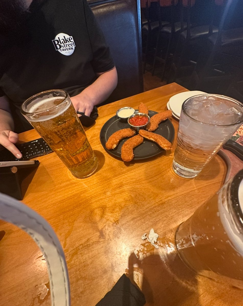 _S___J__'s tweet image. And we back like a boomerang 🪃 👅🧀
@Outback #Outback #bonzer #Boomerang