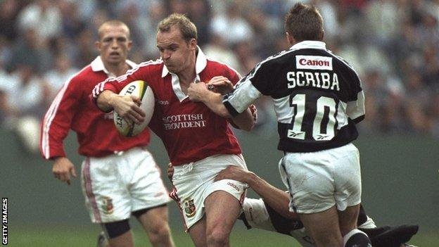 #Lions 🦁 🏉 

Dawson and Townsend (Northampton) were the '97 half back pairing.

Mitchell and F Smith could make it on the ✈️ 🇦🇺 🪃 

Thoughts?