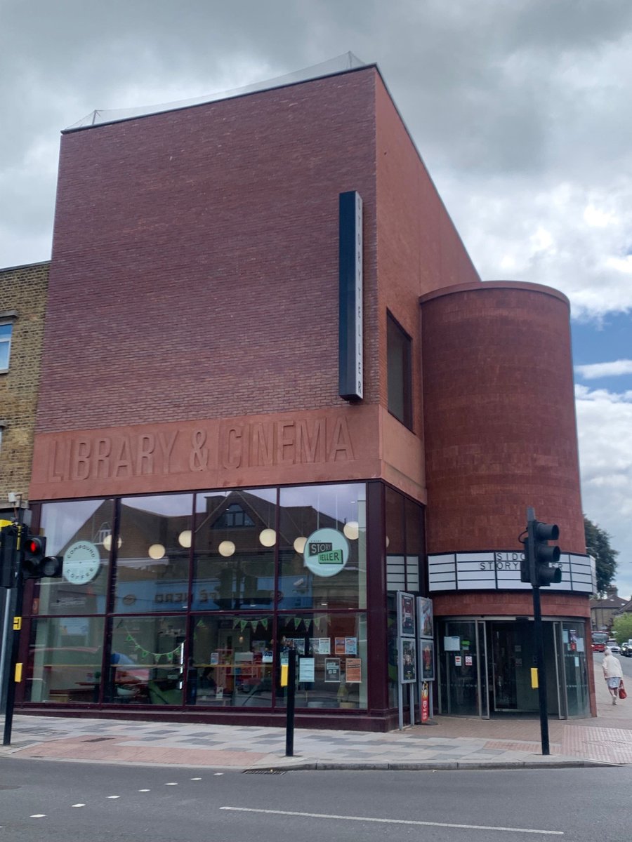 Our free exhibition 'Sidcup in the Second World War' is now open at Sidcup Storyteller! This war was a community effort, with local people volunteering as fire watchers, first aiders and rest centre helpers. 

The 2nd floor studio has lift access. Open daily 9.30am till late.