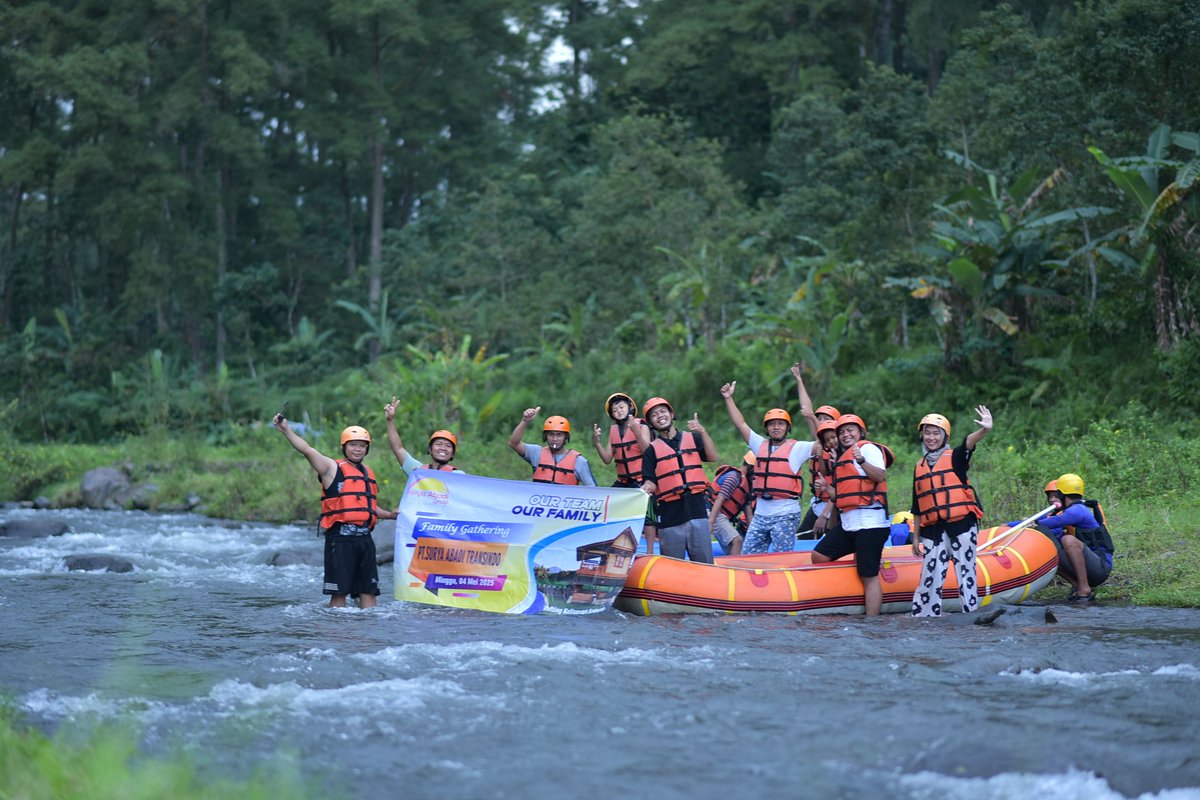 Kalisawah Adventure rekomendasi wisata rafting di Banyuwangi, rafting di songgon, rafting banyuwangi, banyuwangi rafting
