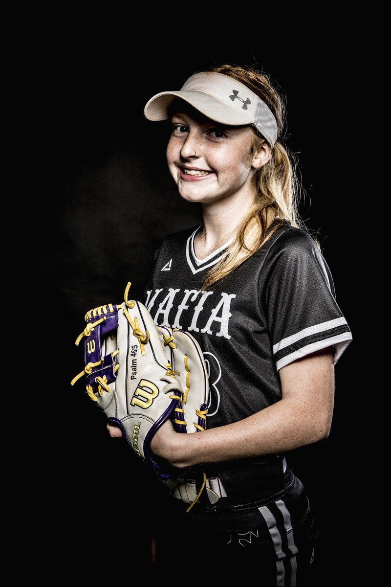 haidynwork2028's tweet image. 34 more days til we hit the field!
@5starsavageva @EastonFastpitch @wilsonballglove @UnderArmour #rollmaf #wilsonsports #eastonfastpitch #pinklemonade #a2000