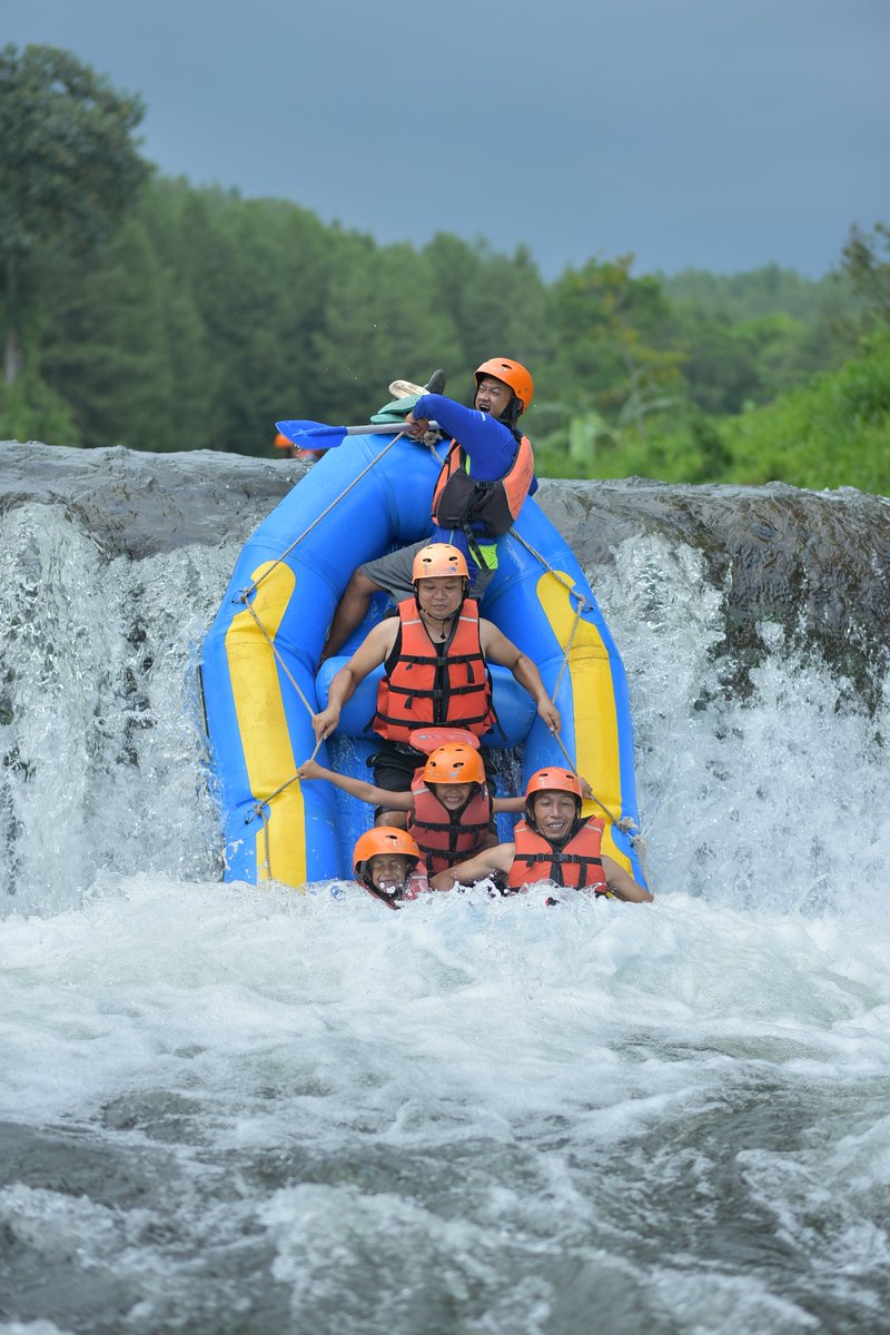 Kalisawah Adventure rekomendasi wisata rafting di Banyuwangi, rafting di songgon, rafting banyuwangi, banyuwangi rafting