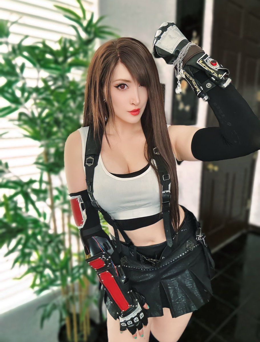 Yarrrr more Tifa Lockhart from Final Fantasy