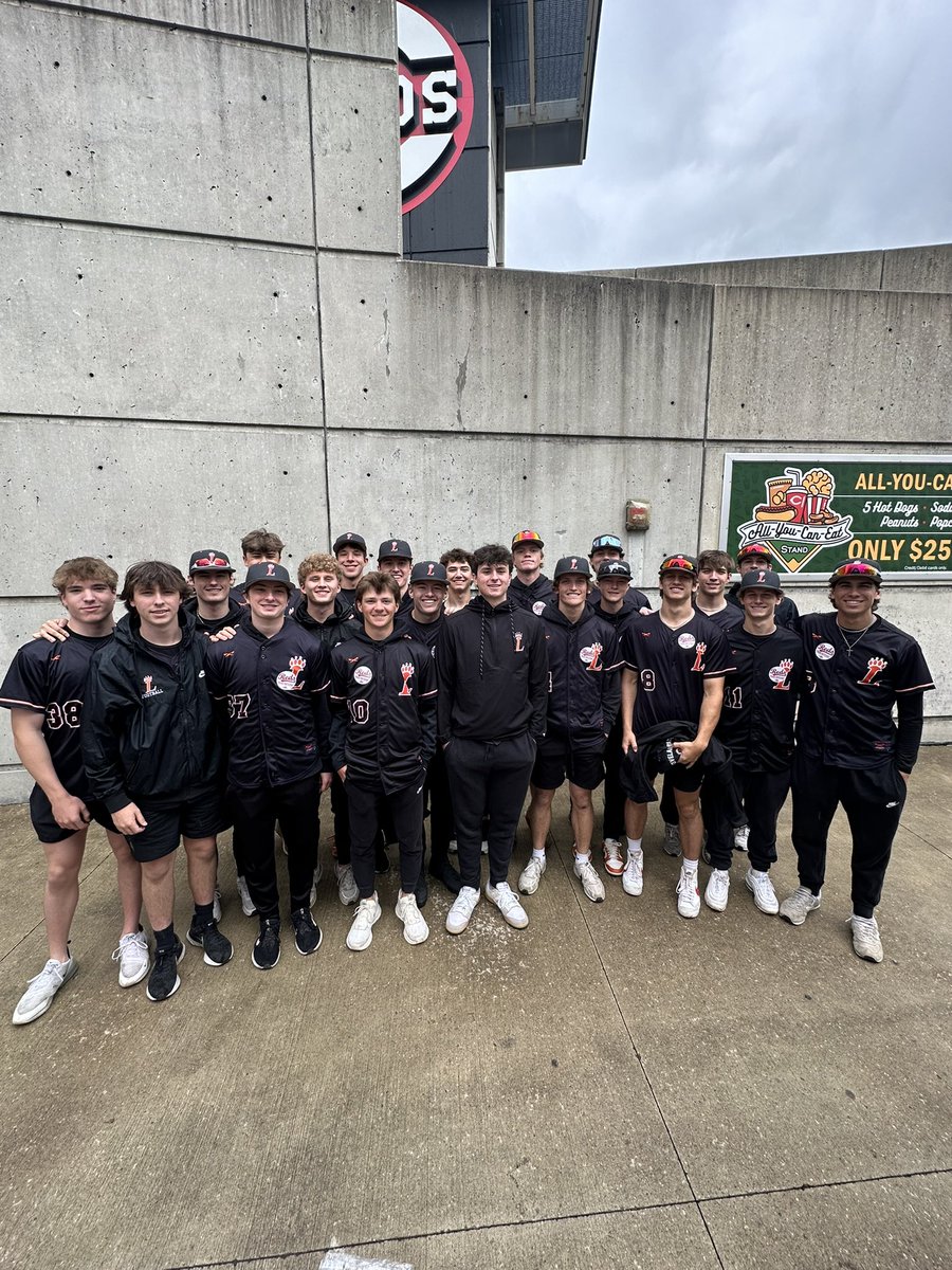 Loveland High School Baseball (@lovelandhsbase) on Twitter photo March at the Majors Day for the Tigers! Thanks to the @reds and <a href="/redshsshowcase/">Reds HS Showcase</a> #GoTigers ๐
March at the Majors Day for the Tigers! Thanks to the @reds and <a href="/redshsshowcase/">Reds HS Showcase</a> #GoTigers ๐