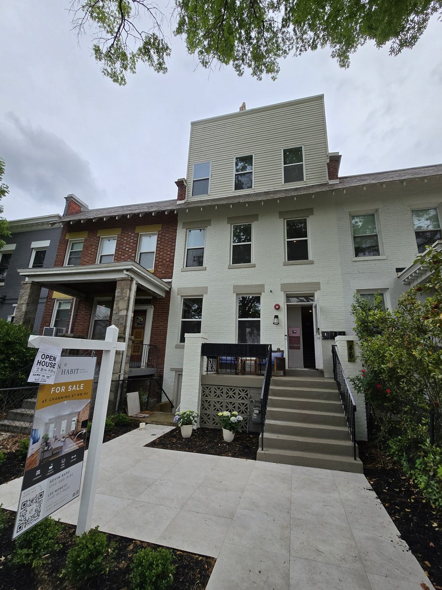 Scott Roberts tweet media