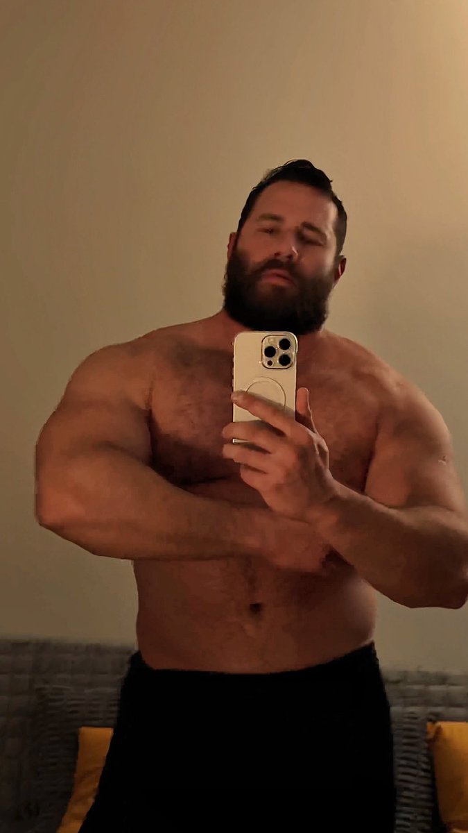 onlyfans.com/Bear_Girth