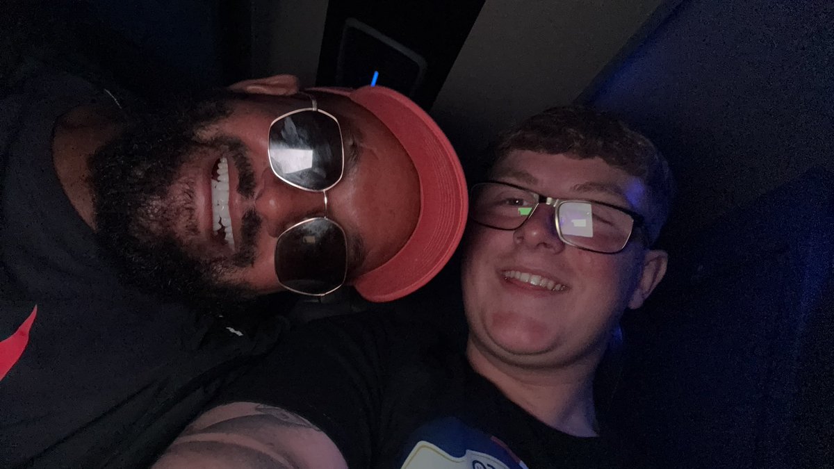 docker_luke's tweet photo. @simoaner love ya  x https://t.co/7gYuDIJzLU