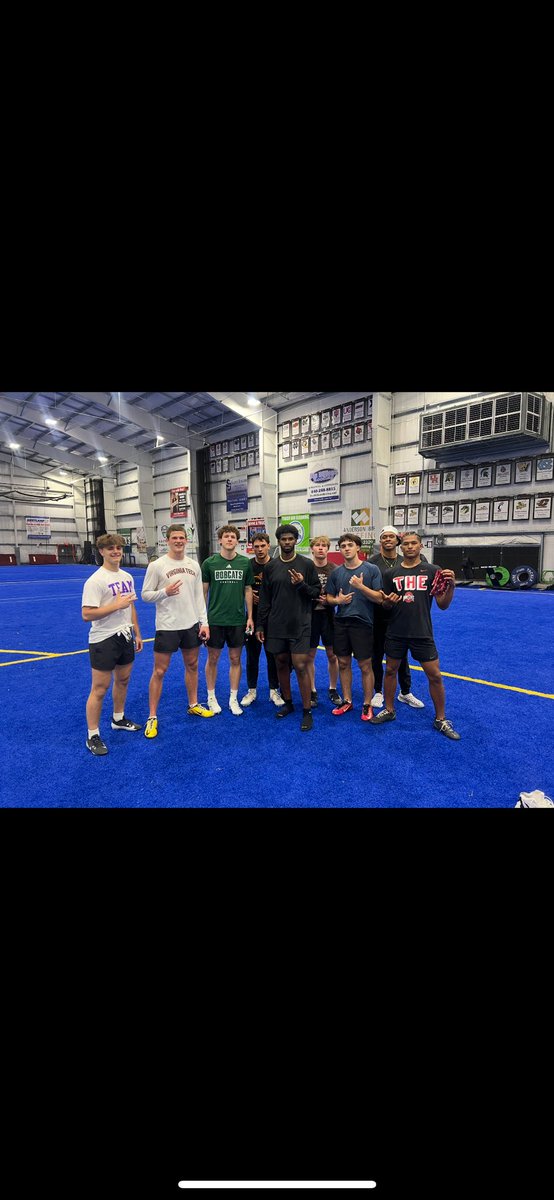 T3 Football (@football_t3) on Twitter photo Thank you <a href="/ShedeurSanders/">Shedeur Sanders</a> for stopping by T3 and to get some work in with our High School WRs <a href="/Browns/">Cleveland Browns</a>
<a href="/jacksonPalmer_1/">Jackson Palmer</a> <a href="/lukestuewe/">Luke Stuewe</a> <a href="/aidan_stewart01/">Aidan Stewart</a> <a href="/matthewjoyce_/">Matthew Joyce</a> <a href="/_tristinhughes/">Tristin Hughes</a> <a href="/T3Performance1/">T3 Performance Campus</a> <a href="/DaleRodick/">Dale Rodick II</a> Thank you <a href="/ShedeurSanders/">Shedeur Sanders</a> for stopping by T3 and to get some work in with our High School WRs <a href="/Browns/">Cleveland Browns</a>
<a href="/jacksonPalmer_1/">Jackson Palmer</a> <a href="/lukestuewe/">Luke Stuewe</a> <a href="/aidan_stewart01/">Aidan Stewart</a> <a href="/matthewjoyce_/">Matthew Joyce</a> <a href="/_tristinhughes/">Tristin Hughes</a> <a href="/T3Performance1/">T3 Performance Campus</a> <a href="/DaleRodick/">Dale Rodick II</a>
