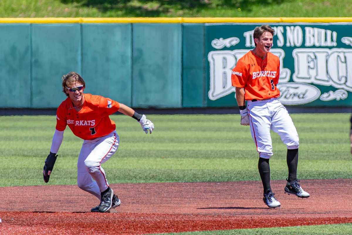 Bearkats sweep the series from the Flames after a walkoff single from Parker Blackman! #EatEmUpKats 

🔗 linktr.ee/bearkatbsb