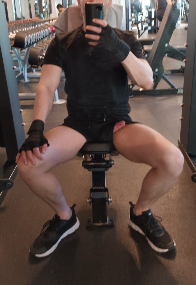 Workout accidents happen. Stay safe!