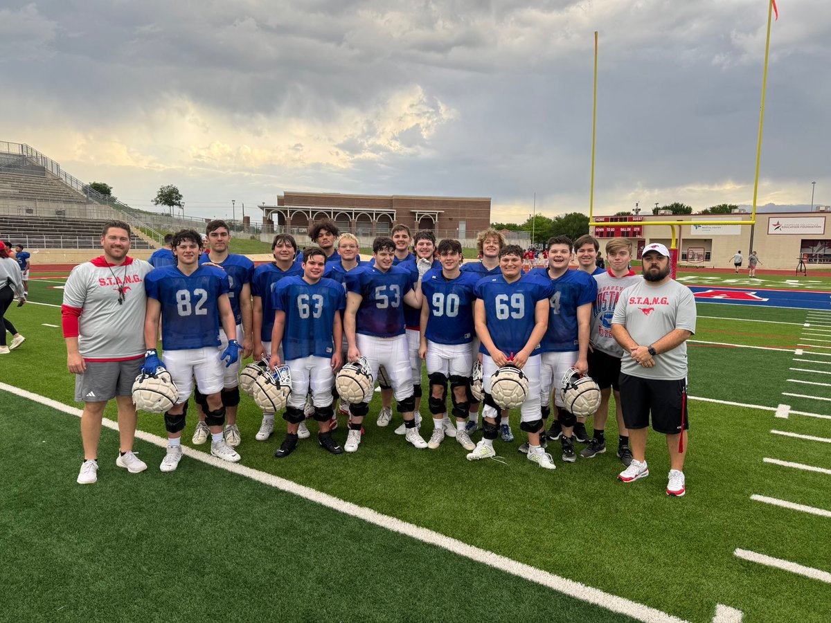 Best group to be around. Gotta love the warpigs 🐗 #StangComp106 <a href="/coachrsmith12/">Coach Ryan Smith</a> <a href="/CoachZachClark/">Zach Clark</a>