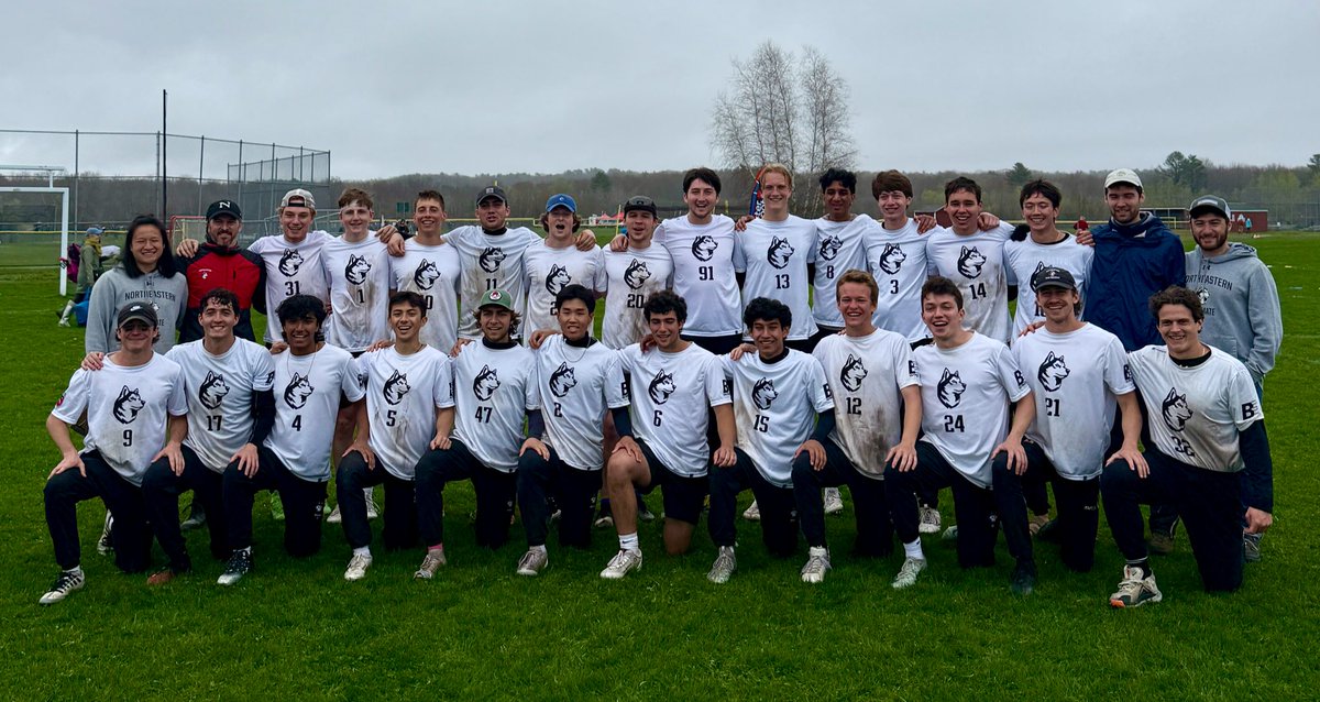 HUSKIES TO NATIONALS!!! 🎉🎉🎉