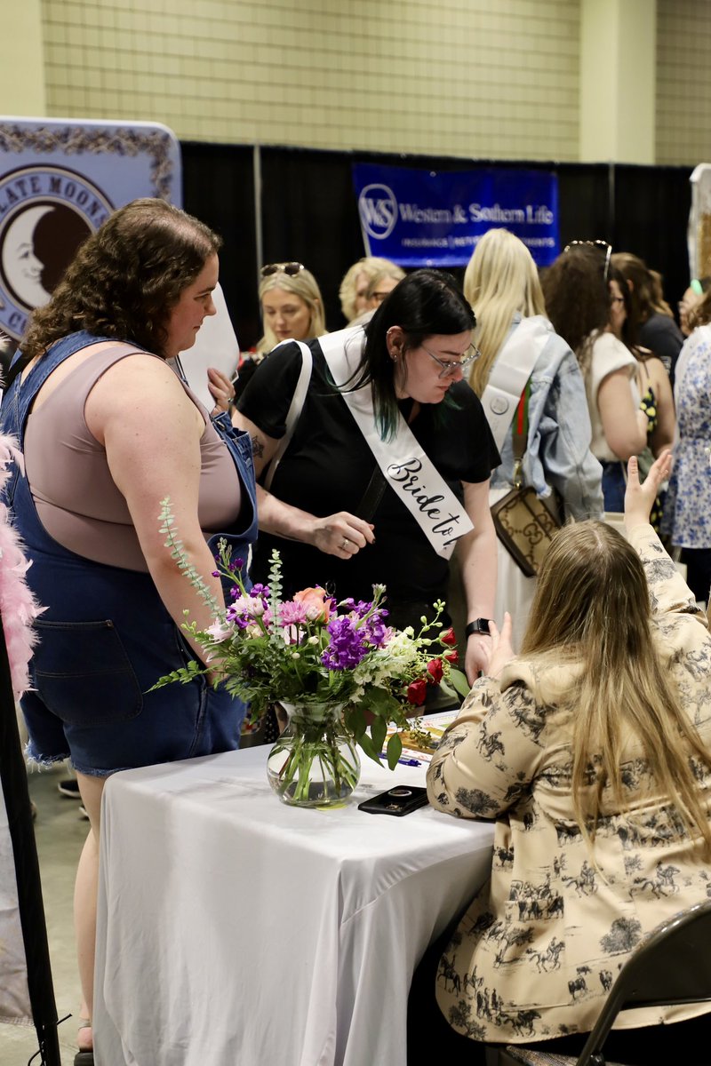 Saint Paul RiverCentre (@rivercentre) on Twitter photo So many people planning their special day with <a href="/ACSBridalExpo/">BridalAndWeddingExpo</a> at Saint Paul RiverCentre 🥰💒 So many people planning their special day with <a href="/ACSBridalExpo/">BridalAndWeddingExpo</a> at Saint Paul RiverCentre 🥰💒