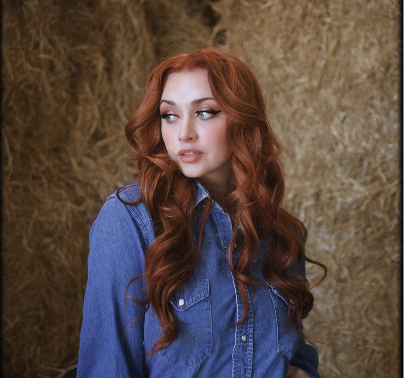 RocktheJointMag's tweet image. Bronnie, new single: "Own Girl, Own World," reviewed in Rock the Joint Magazine. rockthejointmagazine.com/bronnie-own-gi…
#Bronnie #newsingle #NEWMUSICFRIDAY #newmusic #CountryMusic #countrysinger #countrysounds #indiemusic