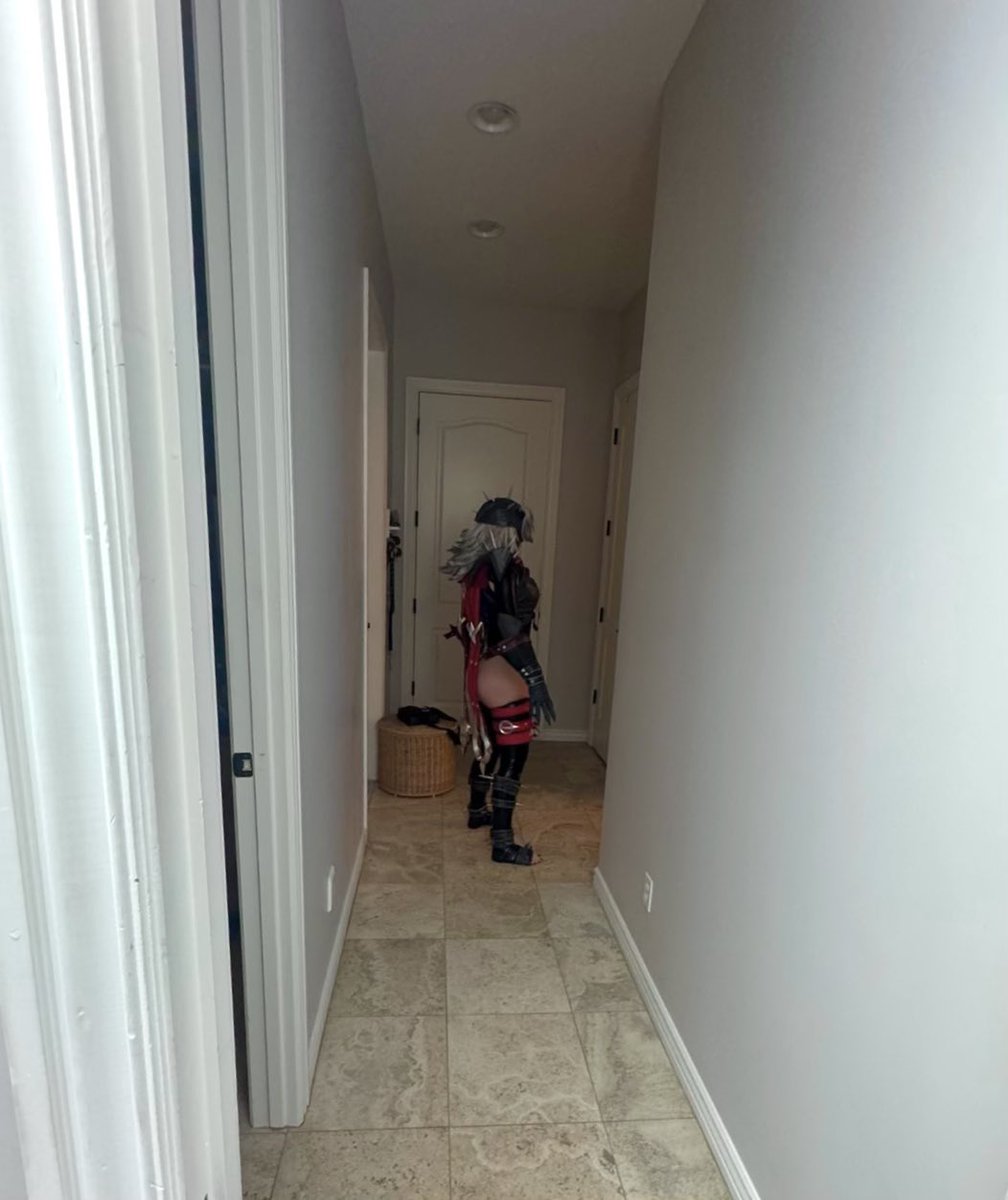 pov you are about to backdoor their invisible woman