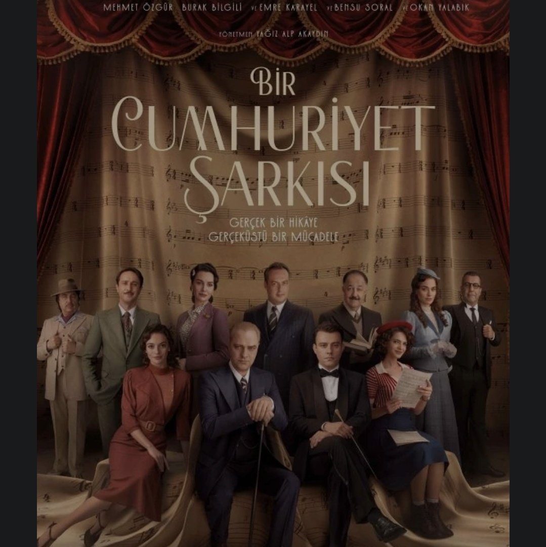 Cumhuriyet tarihimize sanatsal bir yolculuk yapmak isterseniz #BirCumhuriyetŞarkısı nı #Netflix 'te izlemelisiniz. #SalihBademci her zamanki gibi çok güzel yansıtıyor duyguları. Sadece o değil tüm kadro gayet başarılı, gözyaşım da hazırmış bazı sahnelerin duygusuna dayanamadı.