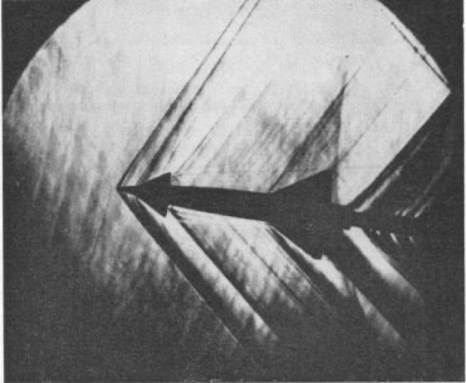 AeroPaleo's tweet image. Schlieren image of Avro Blue Steel (Mach 3 stand off nuclear weapon for the V-bombers) at low supersonic speed, in the RAE Bedford 3’ wing tunnel, c.1960. Shocking! #aerodynamics #avgeeks #twitterVforce #history #aviation #ShapingTheVulcan