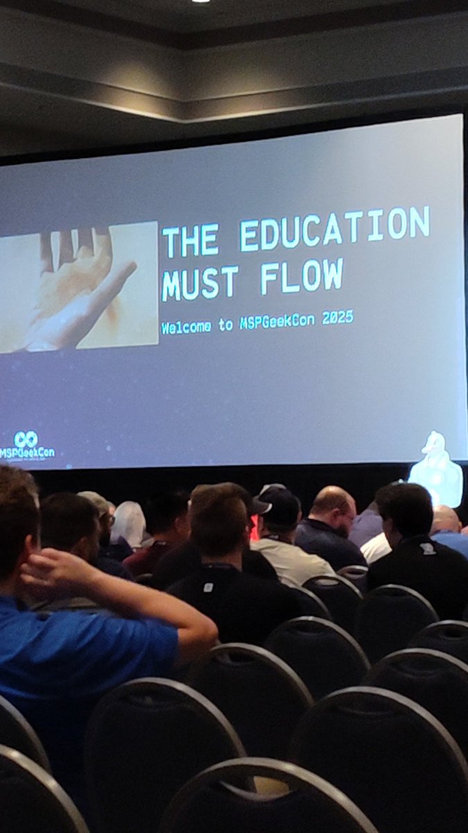 SteveMillerSF's tweet image. Ready for #MSPGEEKCON2025 to begin!